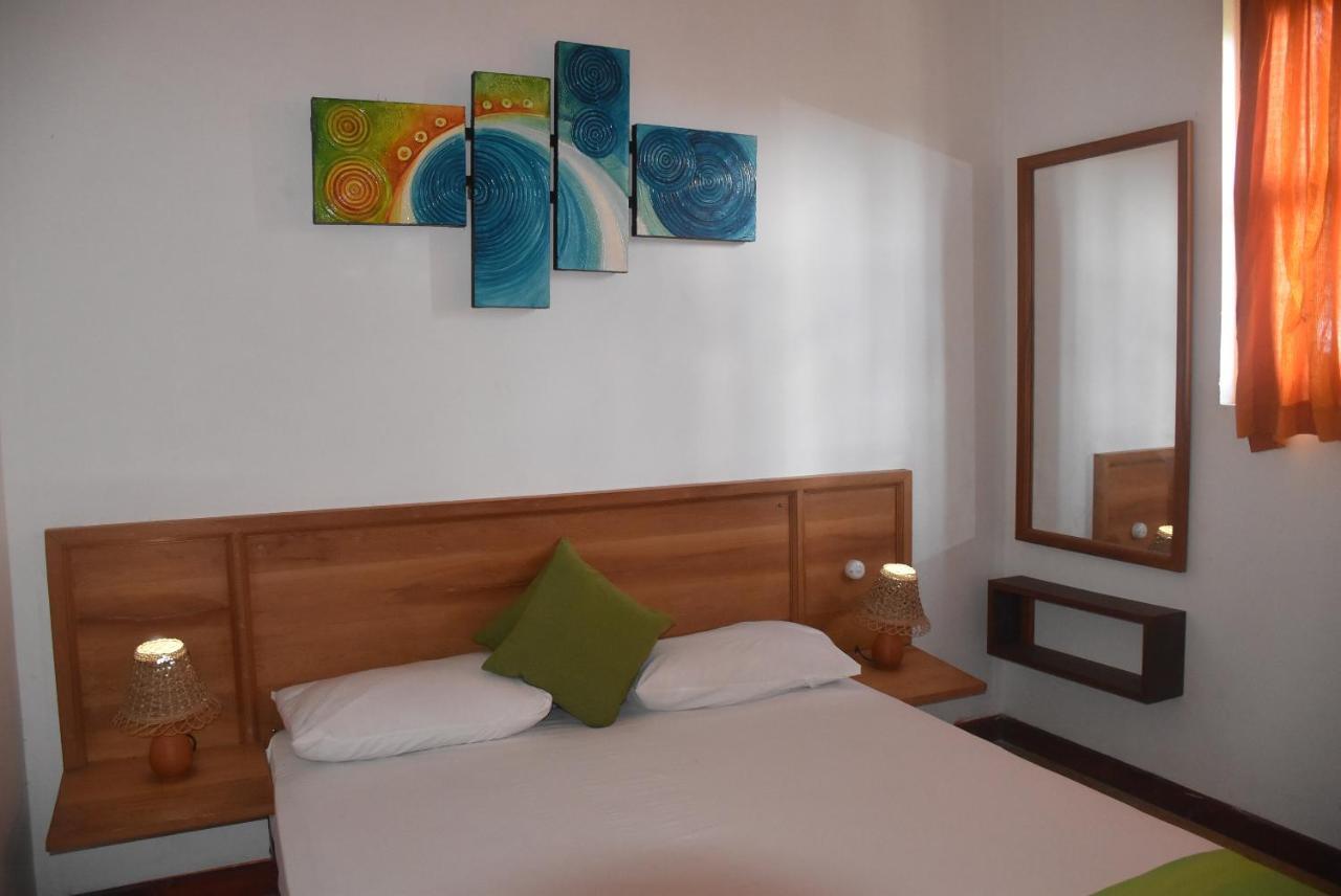 Villa 61 Ambepussa Екстериор снимка