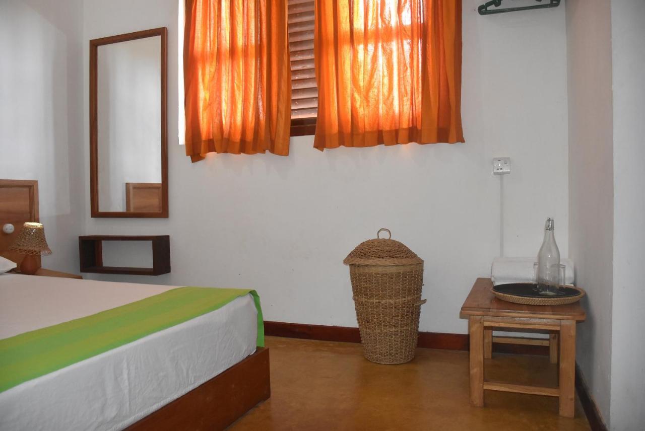 Villa 61 Ambepussa Екстериор снимка